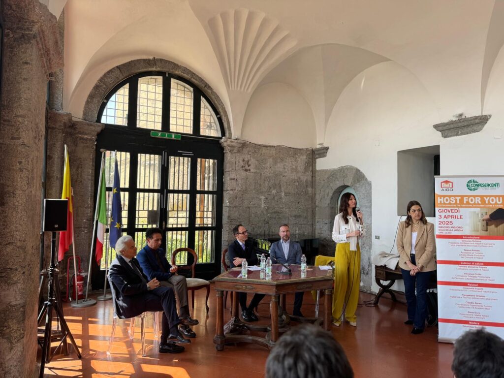 Confesercenti Napoli: extralberghiero risorsa fondamentale per il turismo. “L’obiettivo è arrivare a 20mila regolarizzazioni per dare lavoro a 100mila famiglie”